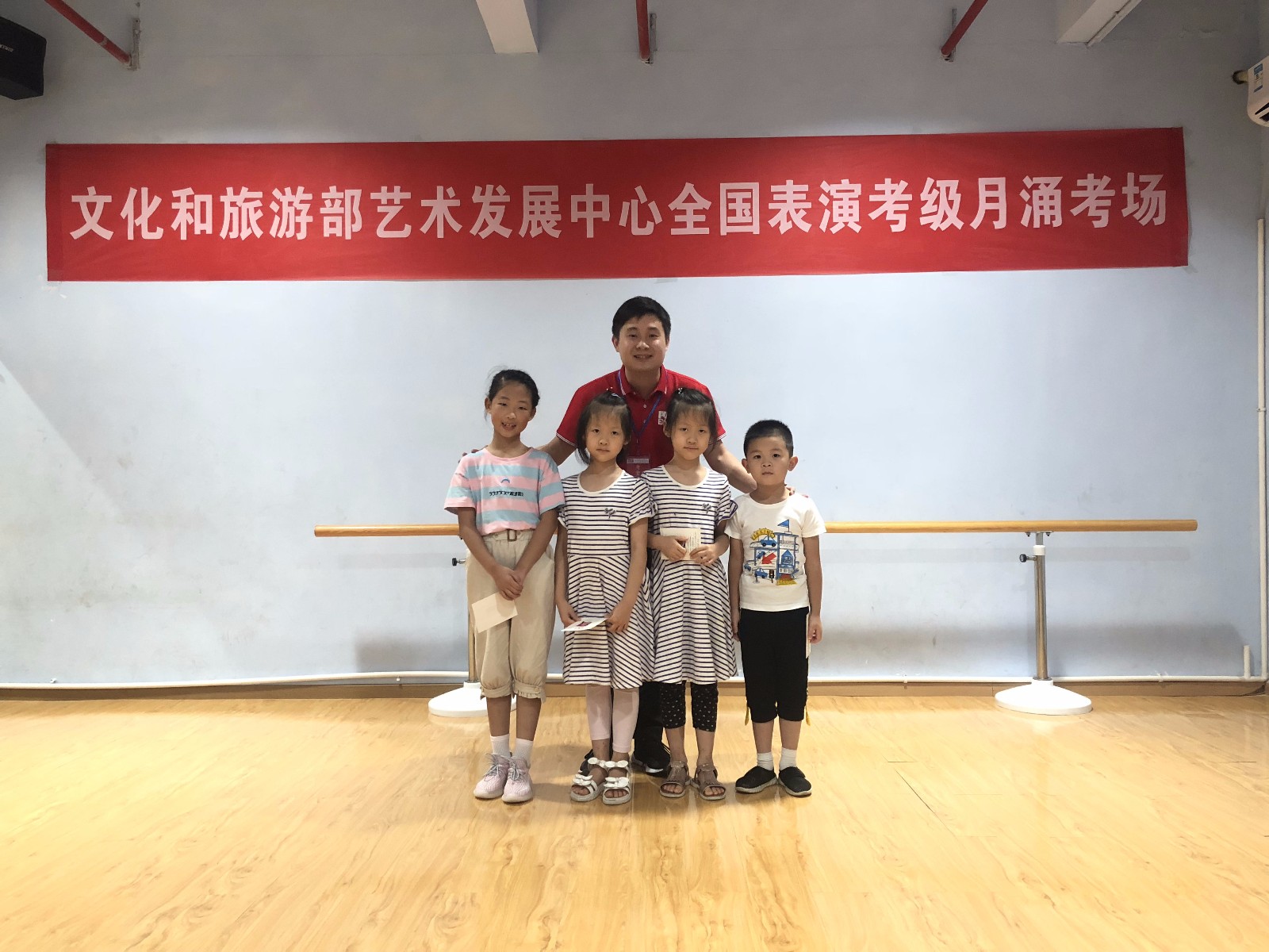82e034a076020c2d80b31df7067ab4a.jpg